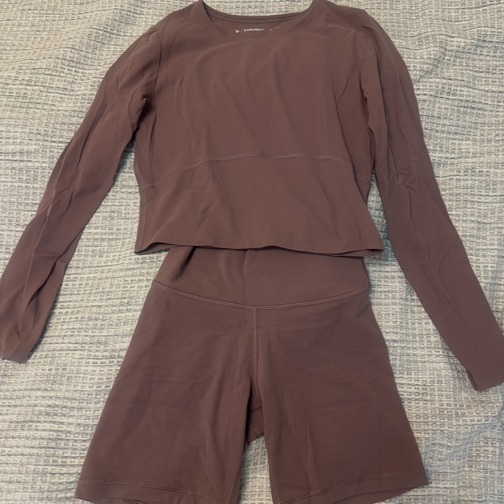 TNA Action - Butter Bound Long Sleeve Top & Bike Shorts Set - Mauve